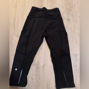 Lulu cropped leggings